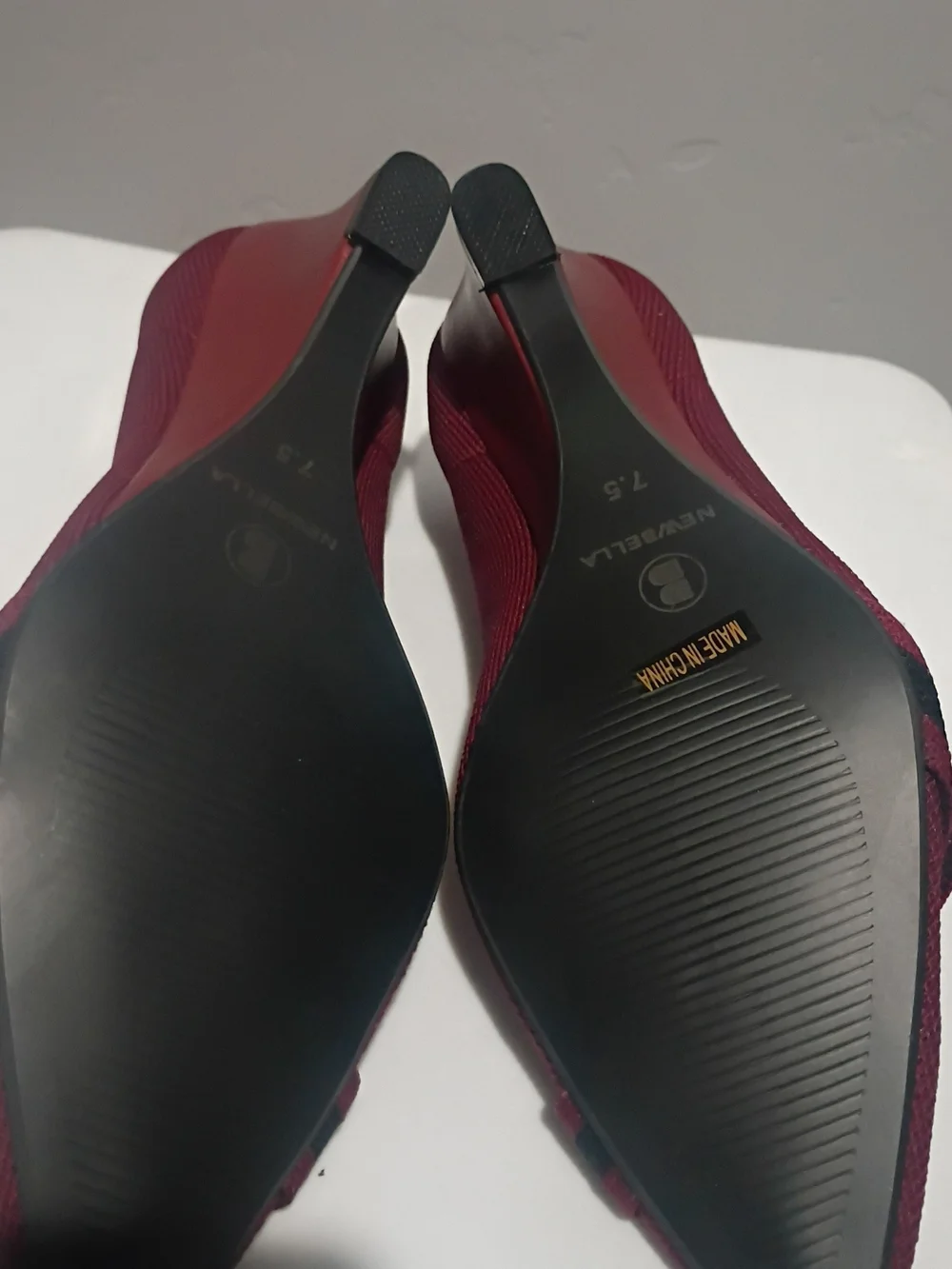 Elegant BURGUNDY Wedge Pumps with Pearl Bow Detail
